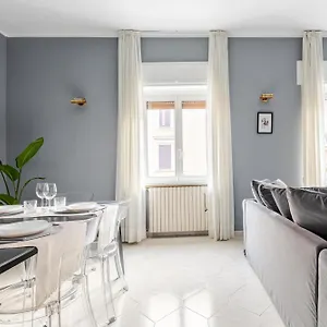 - Isola Appartement Milan